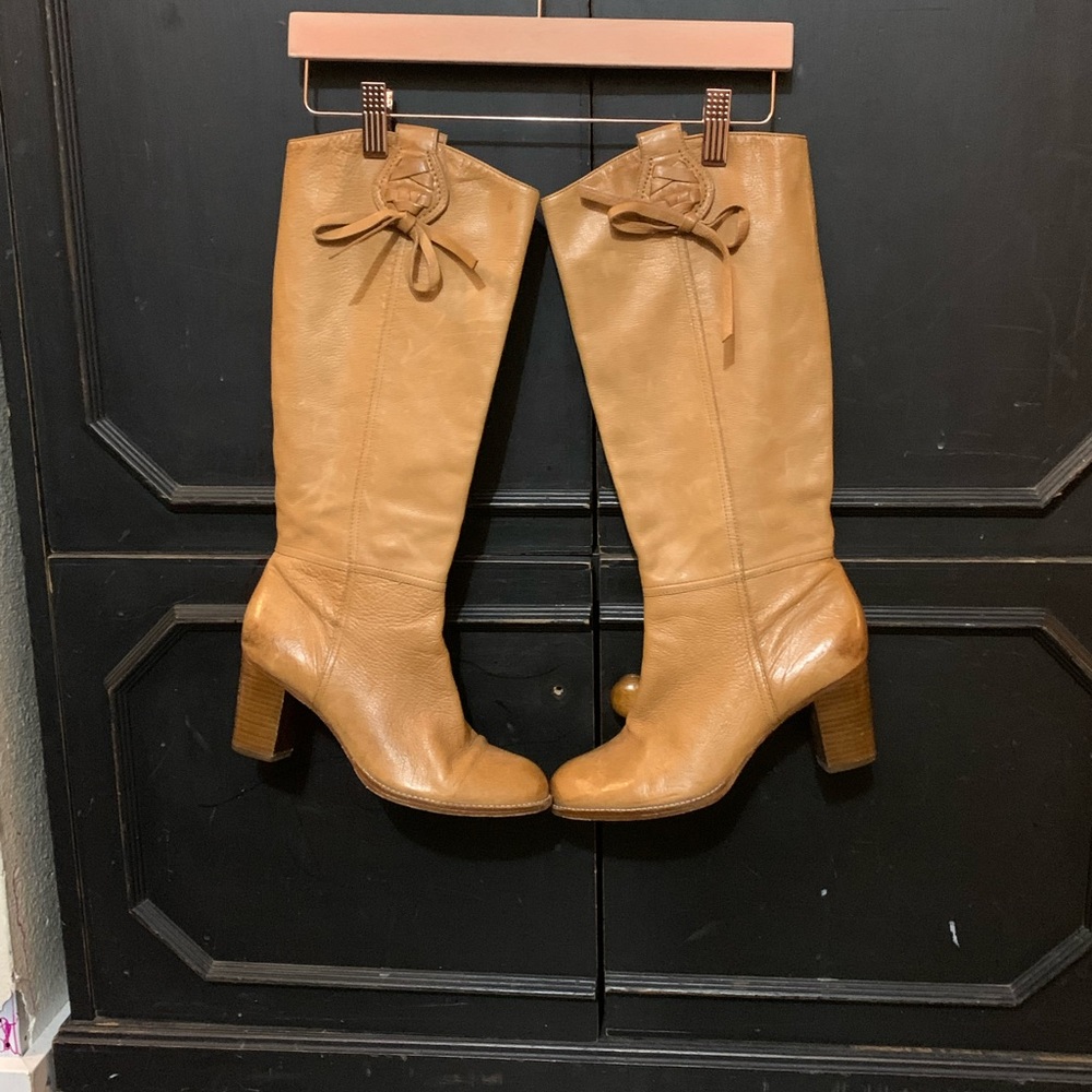 Coach boots
